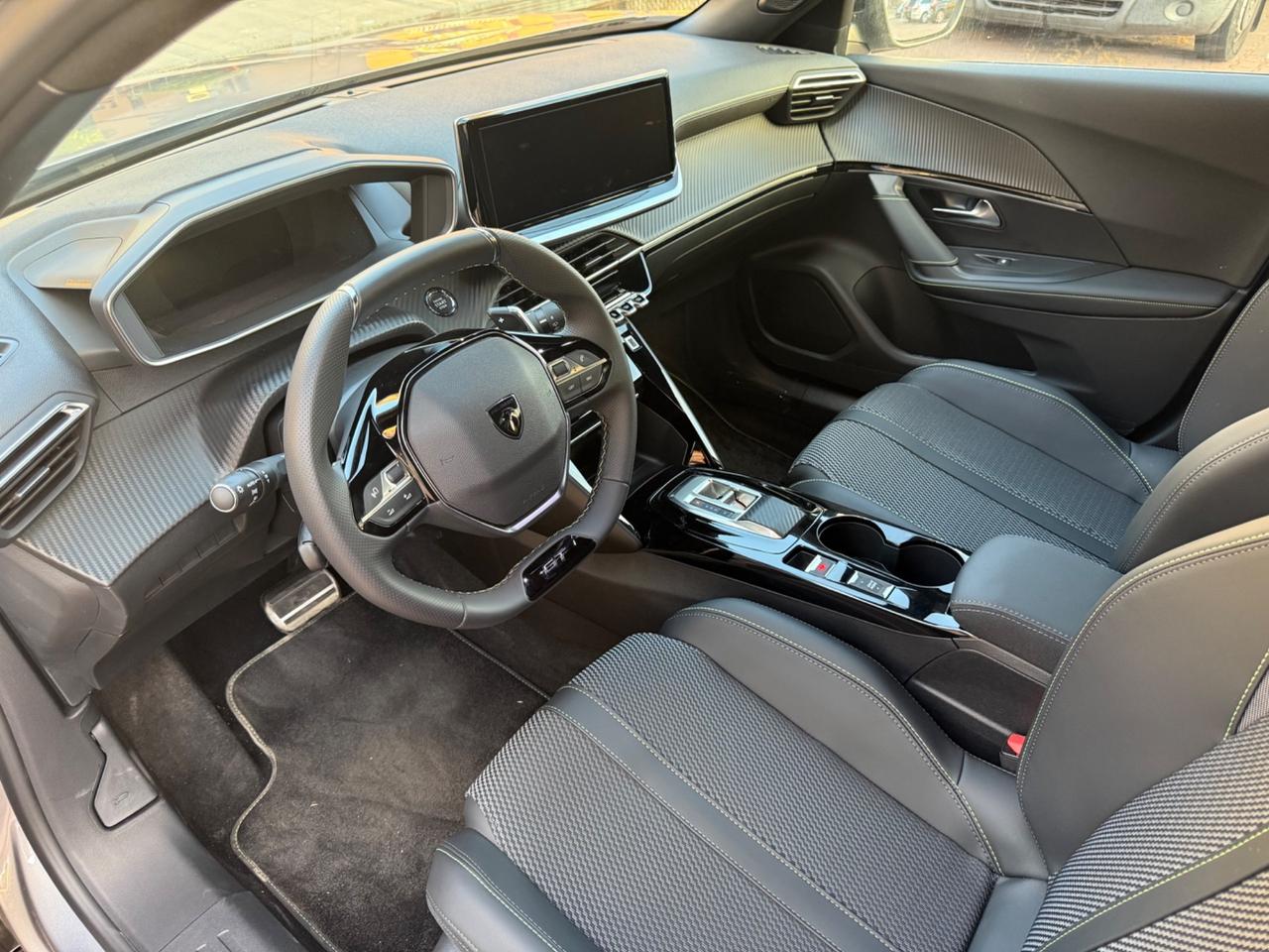 Peugeot 2008 1.2 puretech GT 130 cv eat8 SUPER PROMO