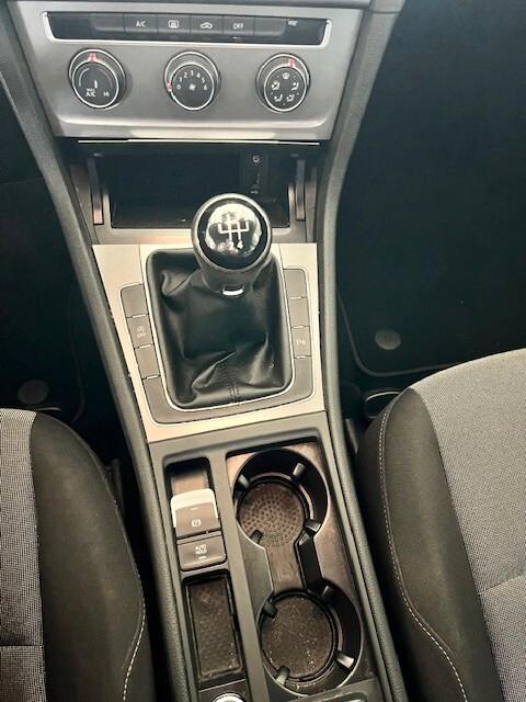 Volkswagen Golf 1.2 TSI 85 CV 5p. Trendline BlueMotion Technology