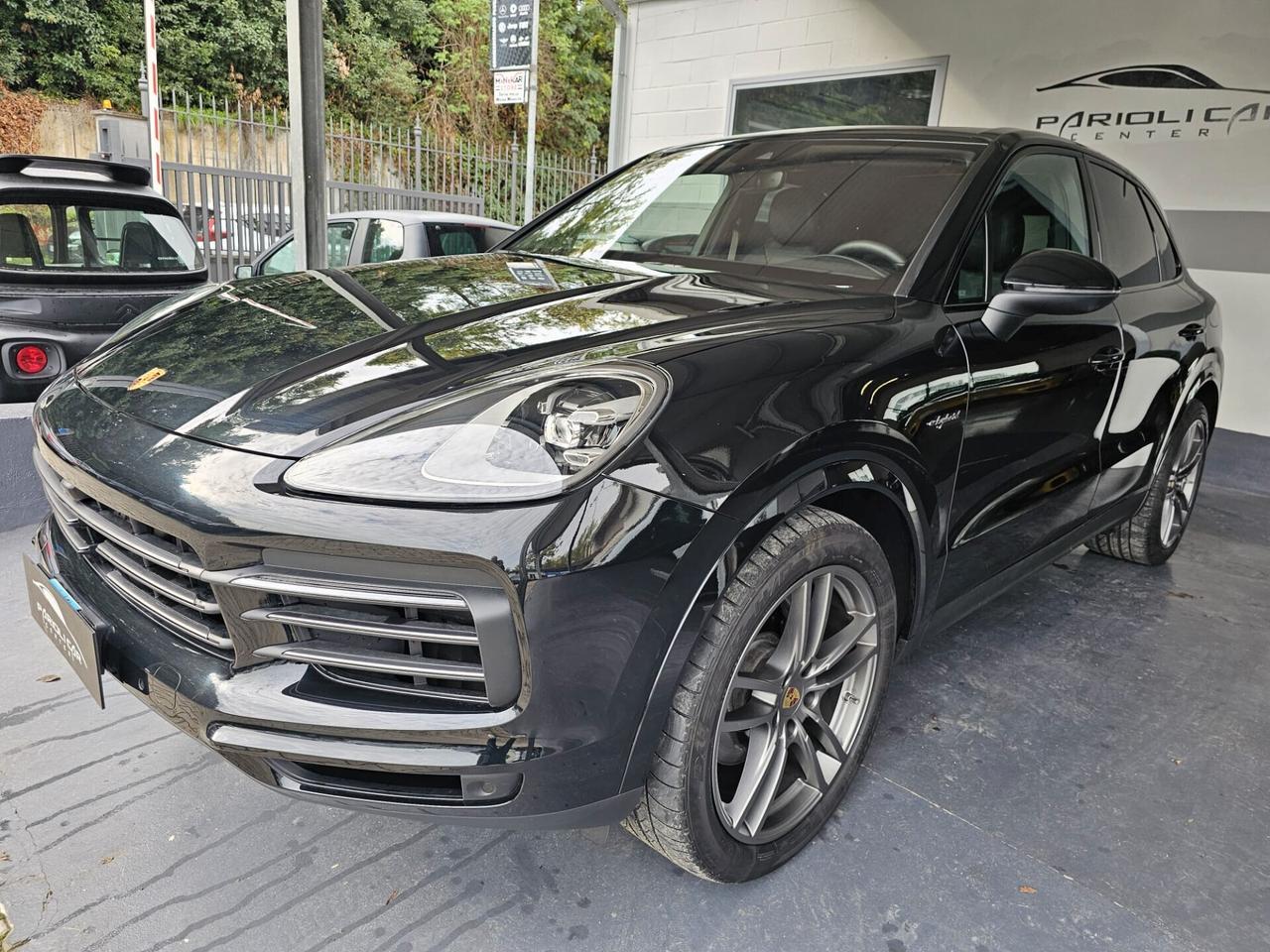 Porsche Cayenne 3.0 e-hybrid Platinum Edition