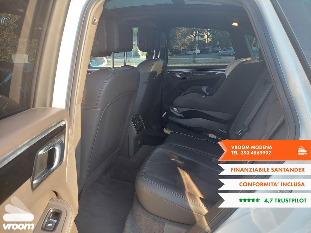 PORSCHE Macan Diesel