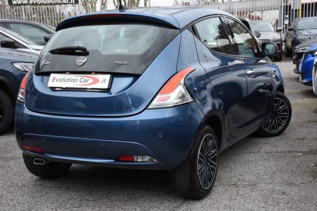 LANCIA Ypsilon 1.0 FireFly 5 p. S&S Hybrid Gold **5 POSTI**