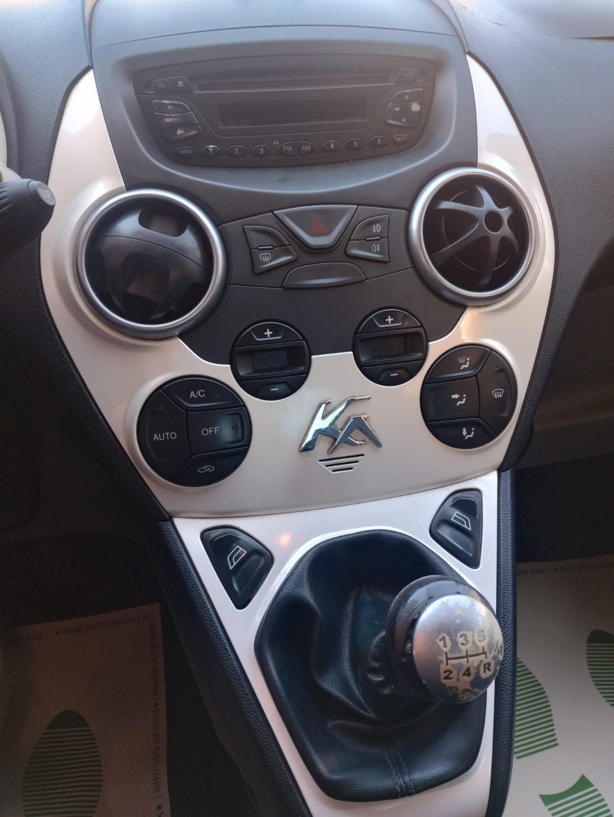 Ford Ka 1.2 8V 69CV Titanium