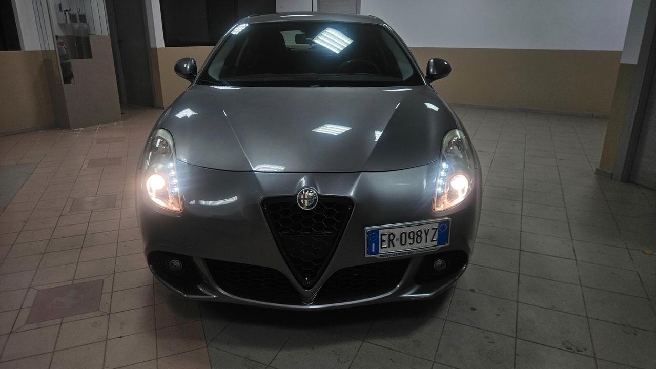 Alfa Romeo Giulietta 1.6 JTDm-2 105 CV Exclusive
