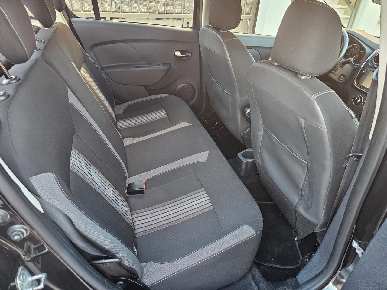 DACIA SANDERO STAPWAY 1.5 DCI 90CV WOW