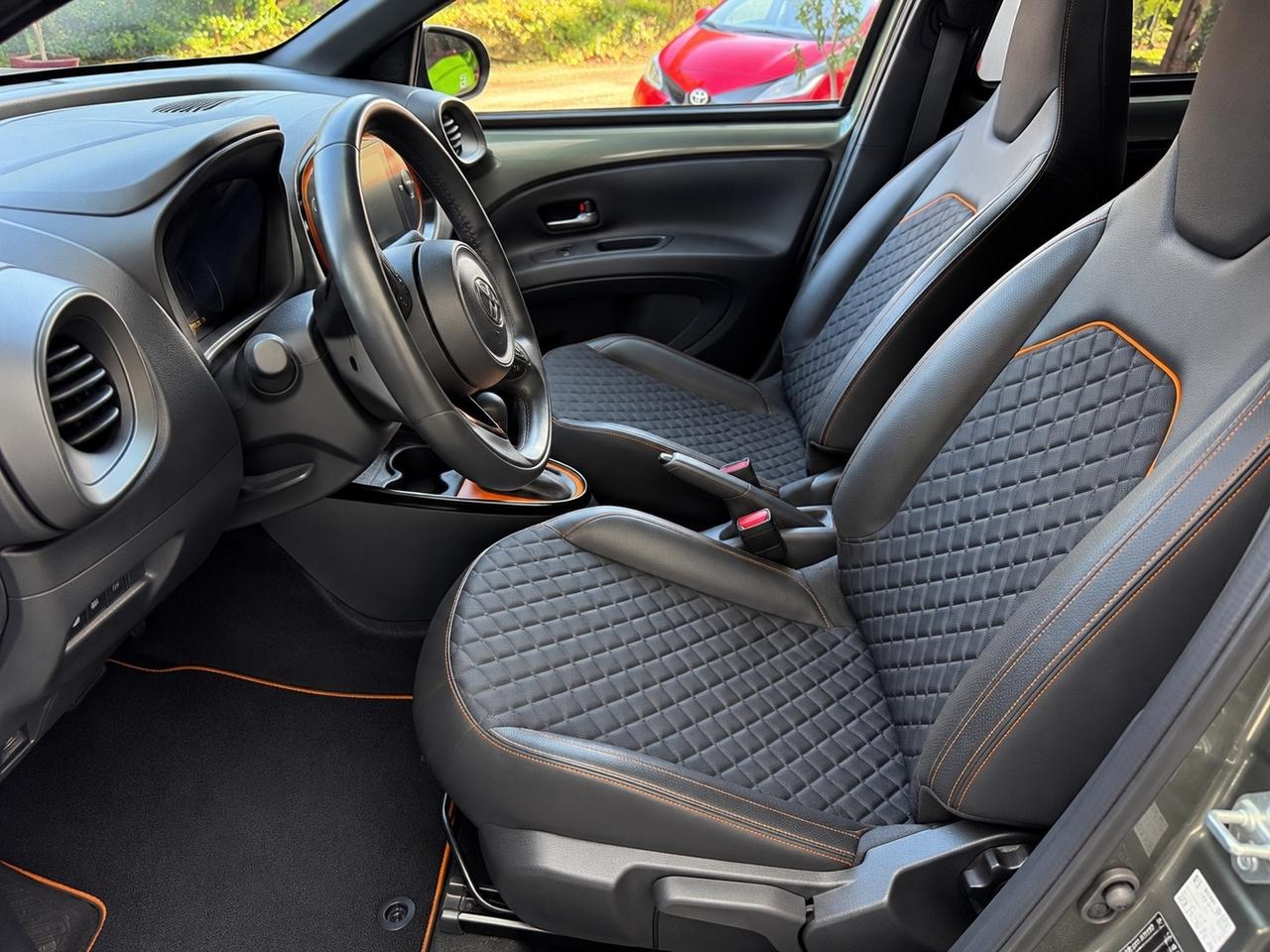 Toyota Aygo X 1.0 LIMITED VVT-i 72 CV 5 porte FULL OPTIONAL