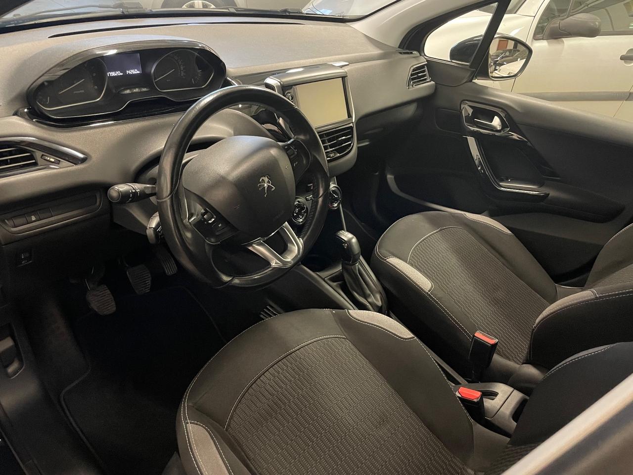 Peugeot 208 BlueHDi 100 5 porte Allure