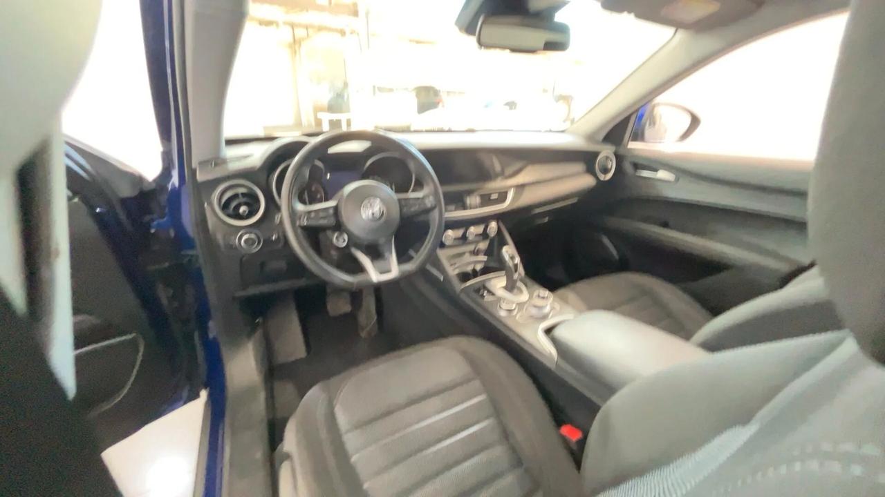Alfa Romeo Stelvio 2.2 Turbodiesel 190 CV AT8 Q4 Business