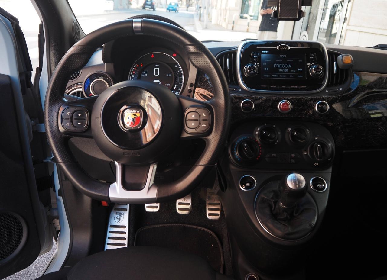 Abarth 595 1.4 Turbo T-Jet 145 CV