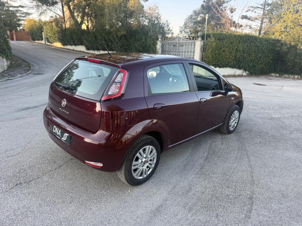 Fiat grande Punto evo 1.4 natural power Neopatentati UNIPRO