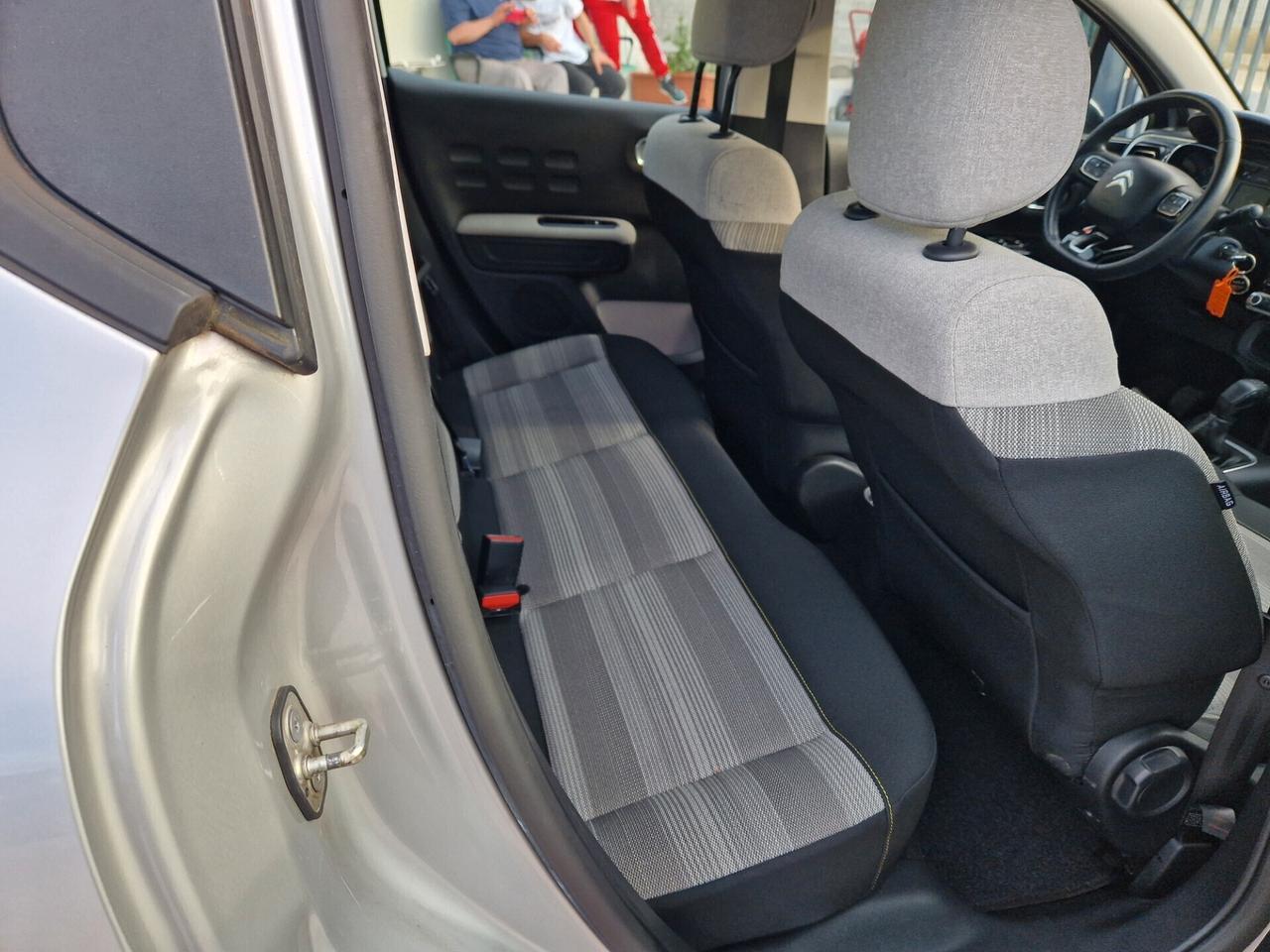 Citroen C3 PureTech 1.2 Live Edition