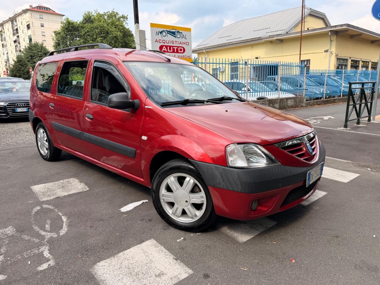 Dacia Logan MCV 1.6 5 posti Lauréate *GPL 2030*