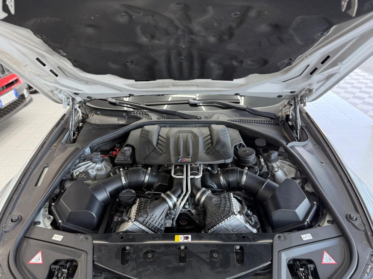 Bmw M5 4.4 V8 Accettiamo permute