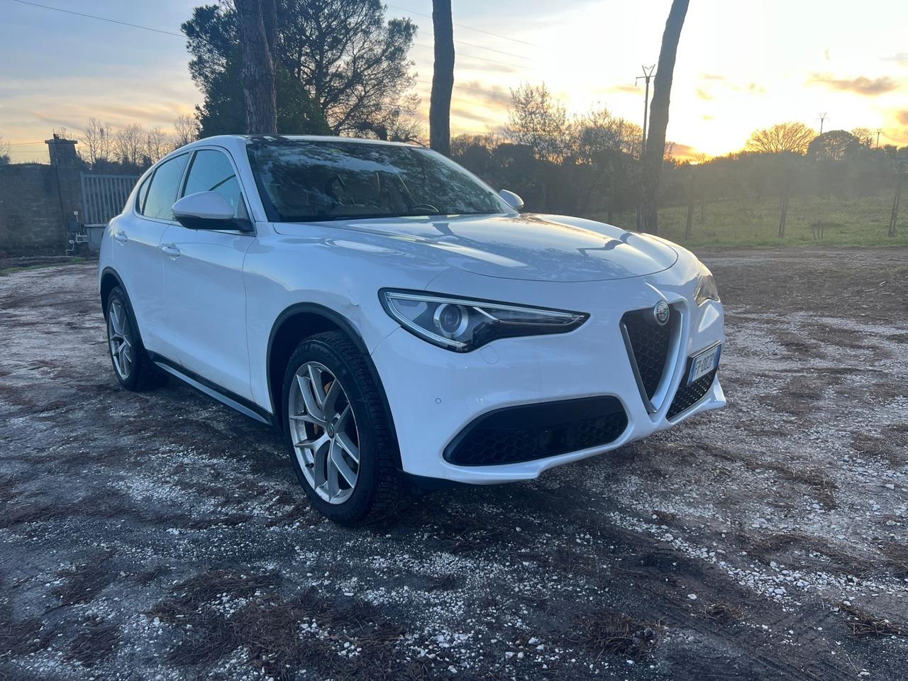 Alfa Romeo Stelvio 2.0 Turbo 280 CV AT8 Q4 Executive