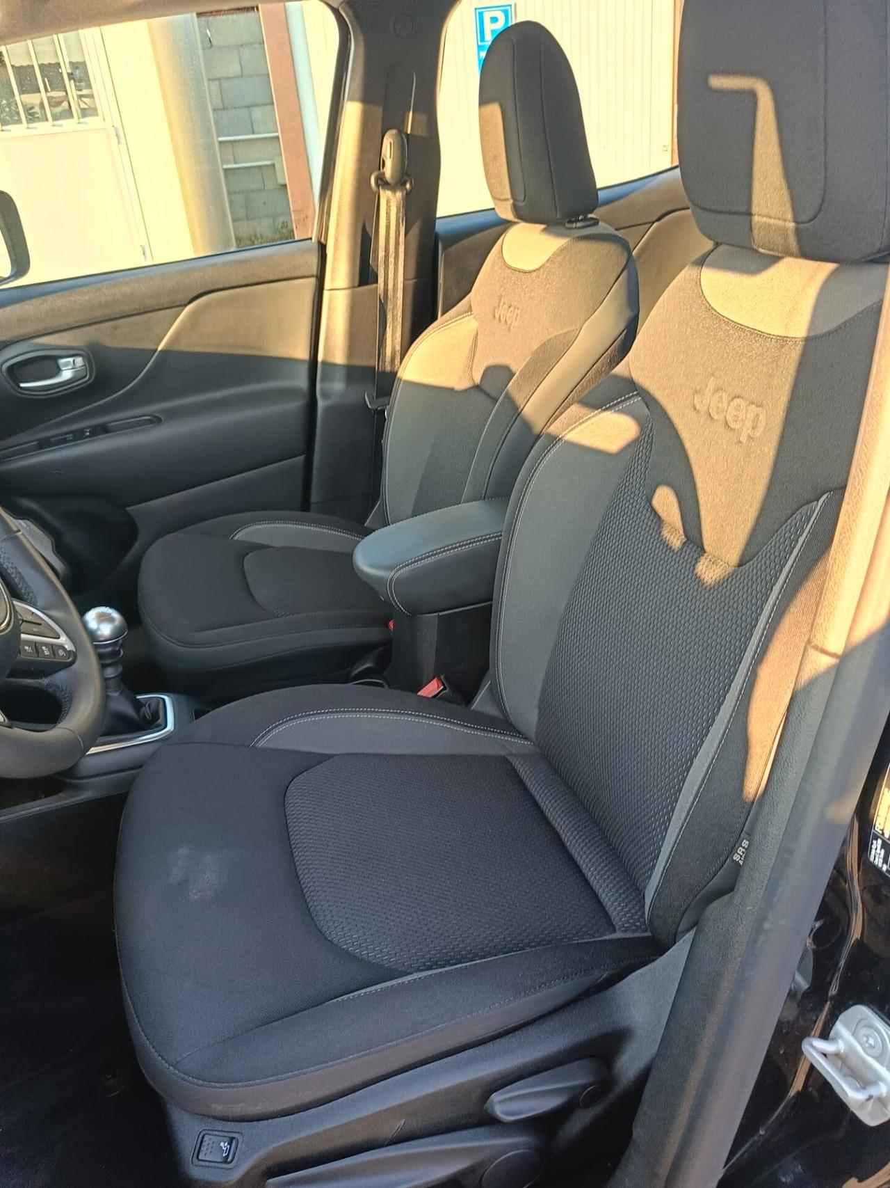 Jeep Renegade 1.6 Mjt 130 CV Longitude - Permuta - Rate - AutoNauticaRoma