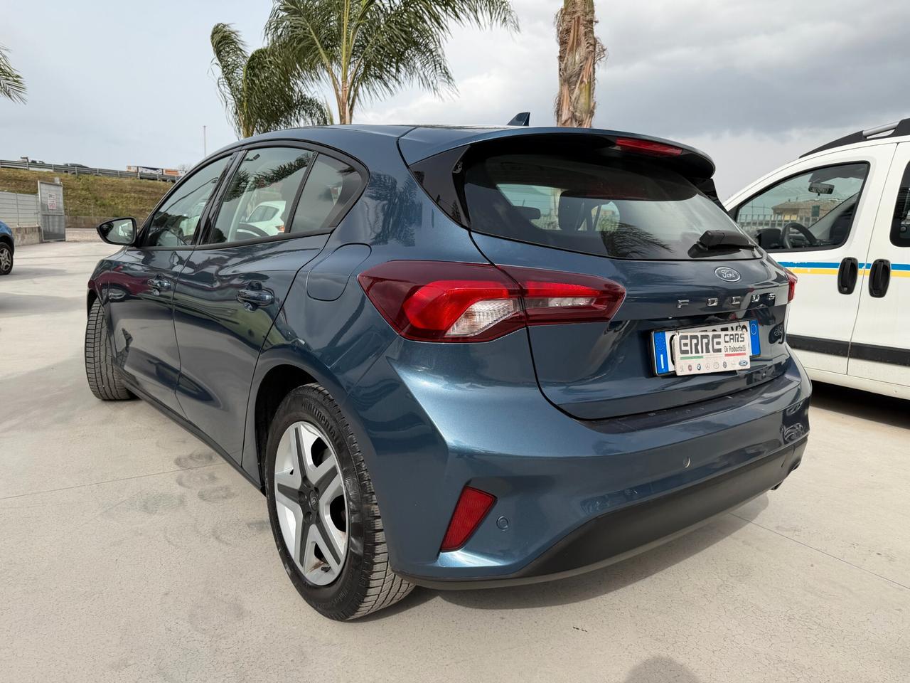 FORD FOCUS 2022 1.5 DIESEL 120 CV *LEGGI