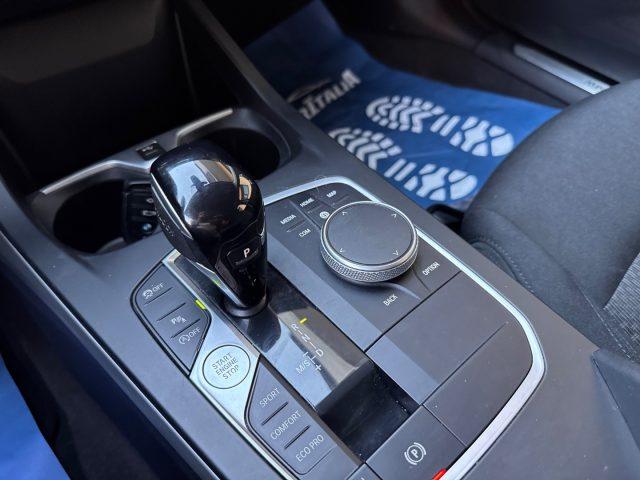 BMW 116 d 5p. Business Advantage