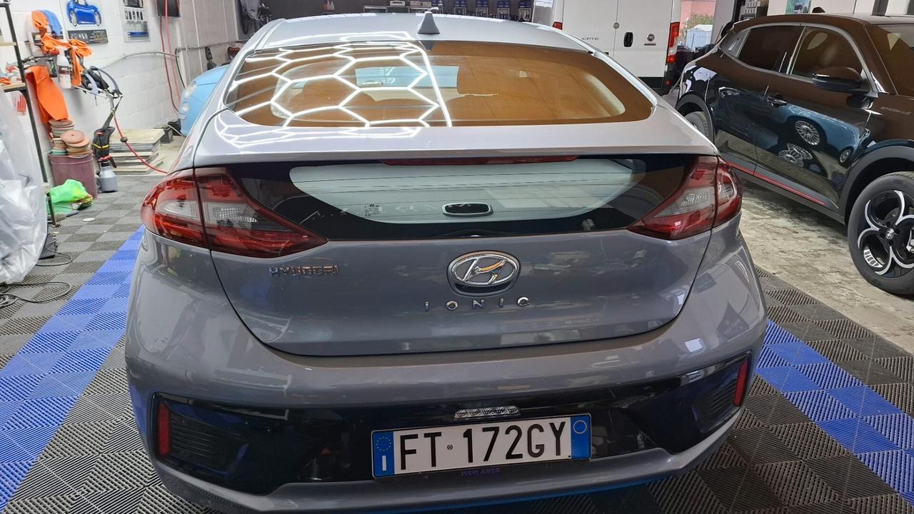 HYUNDAI IONIQ DCT COMFORT 1.6 € 13500 SENZA VINCOLI