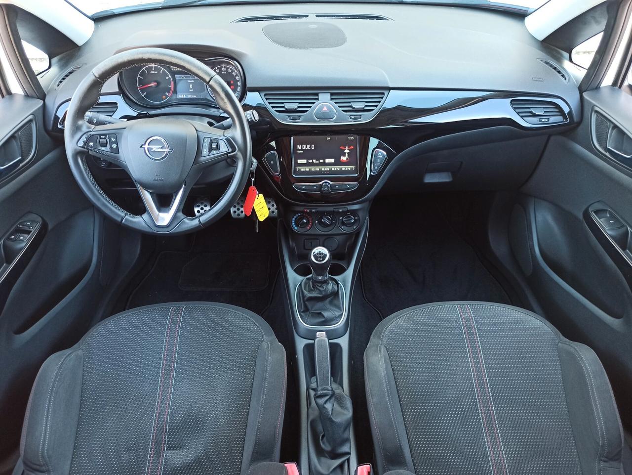 Opel Corsa 1.4 90CV GPL Tech 5 porte Black Edition