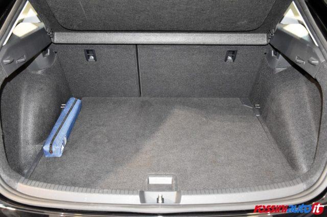 VOLKSWAGEN Taigo 1.0 TSI 95 CV LIFE + R16 BI-COLOR + TECH PACK + LI