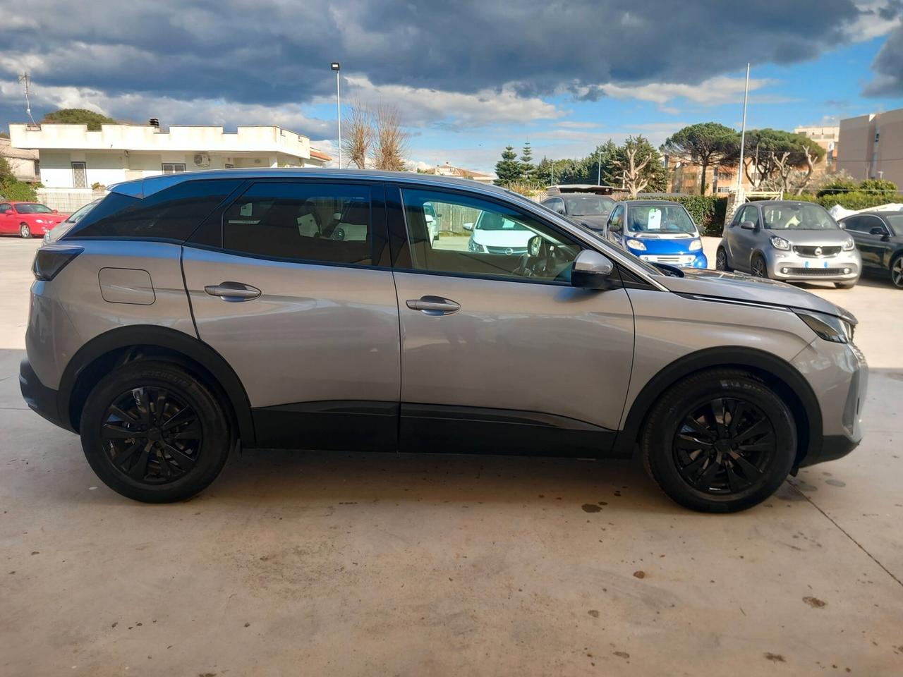 Peugeot 3008 BlueHDi 130 S&S Active KM 88000 NAVI LED SENSORI AUTOMATICA GARANZIA