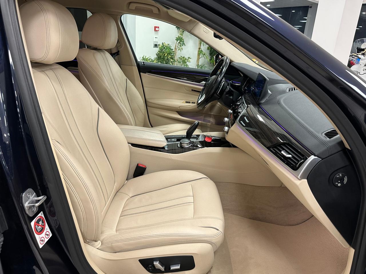 Bmw 520 520d xDrive Luxury 190 CV - 2018