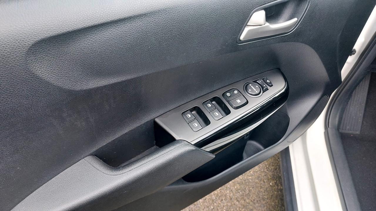 Kia Picanto 1.0 12V 5 porte X line - 2019 ( PICCHIATA)