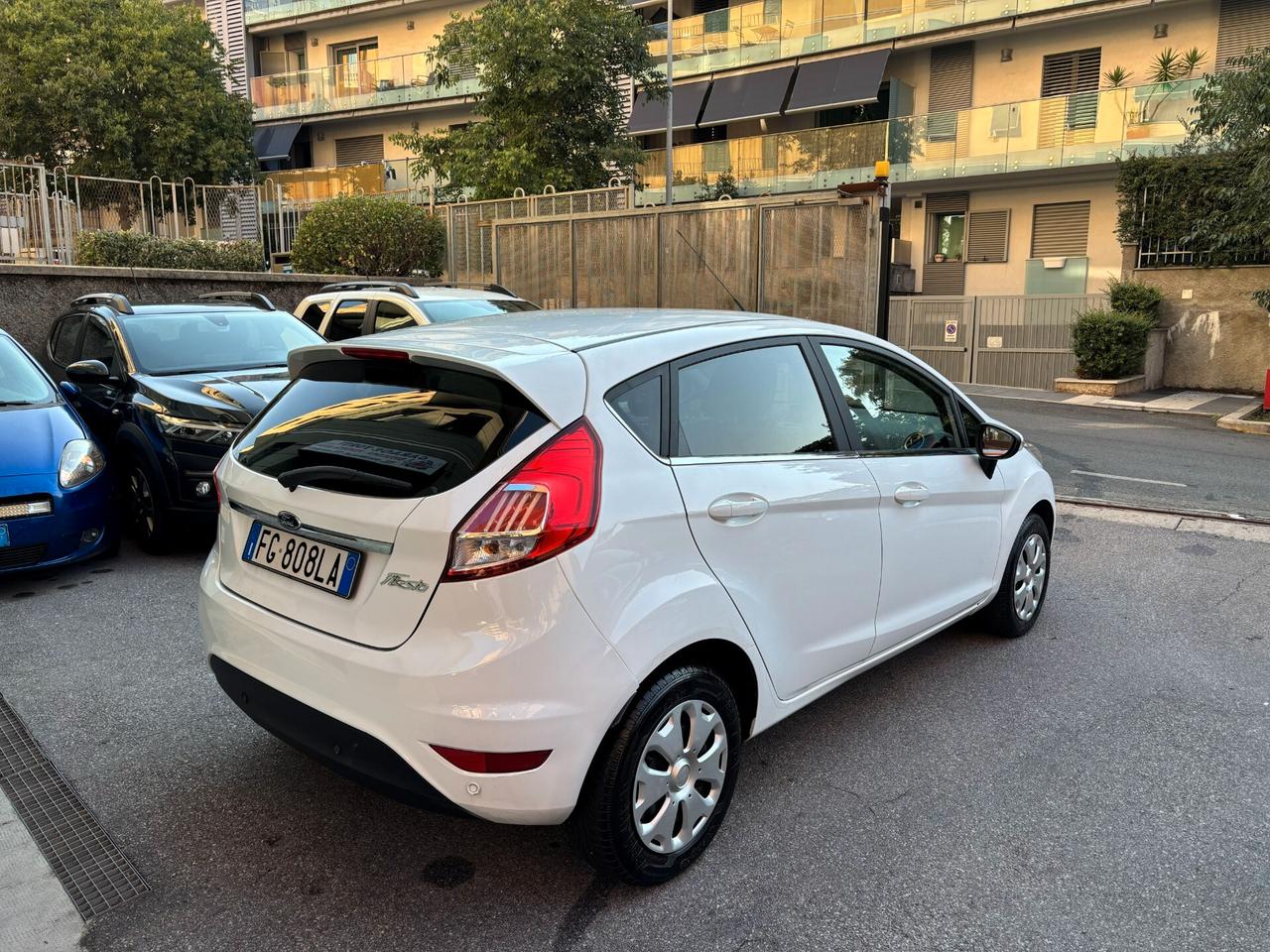 Ford Fiesta 1.4 5 porte Bz.- GPL Black & White Edition