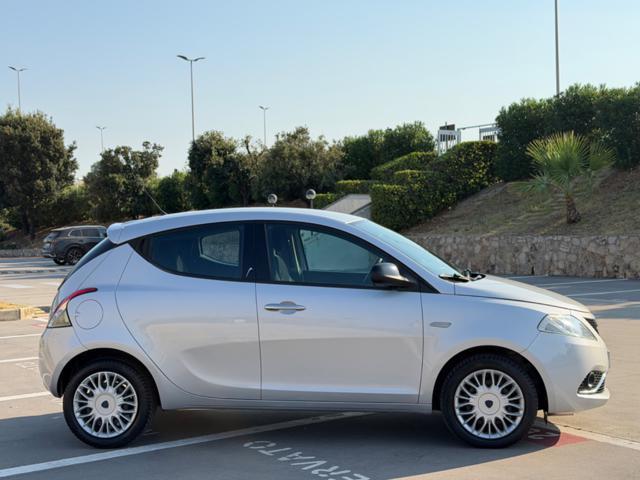 LANCIA Ypsilon 1.2 GOLD 5 POSTI+UCONNECT+SENSORI PARK