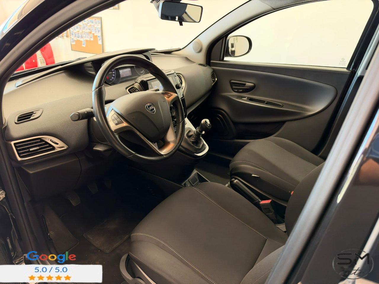 Lancia Ypsilon 1.0 firefly hybrid Gold s&s 70cv 5p.ti