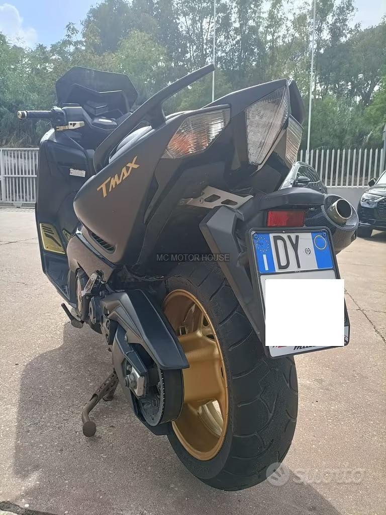 Yamaha t-max 530 +motore da rivedere+0maggi0 casco