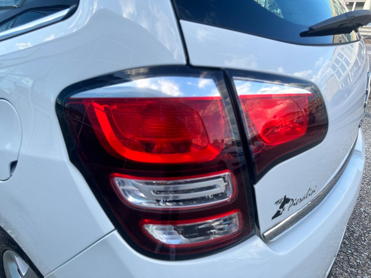 Citroen C3 PureTech 82 Exclusive 1.2 metano casa madre