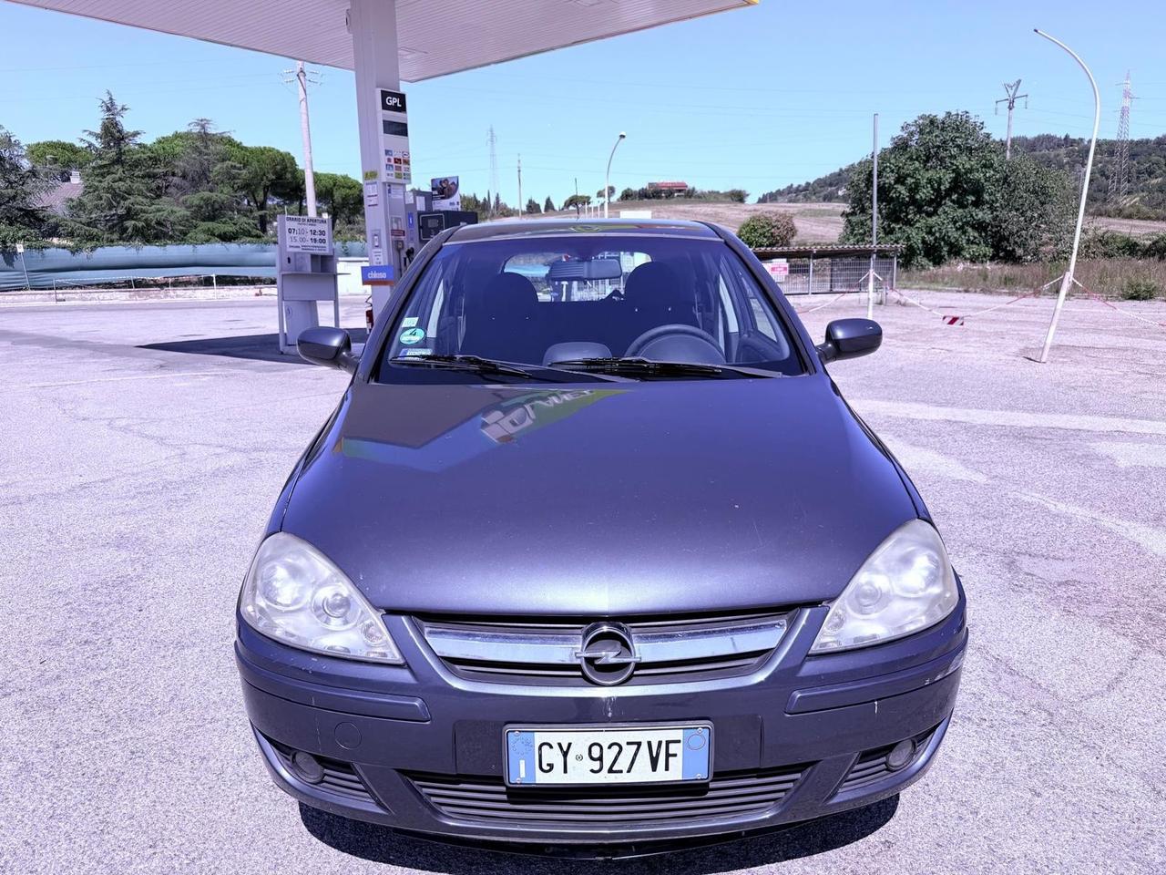 Opel Corsa 1.2 5 porte Ok neopatentati