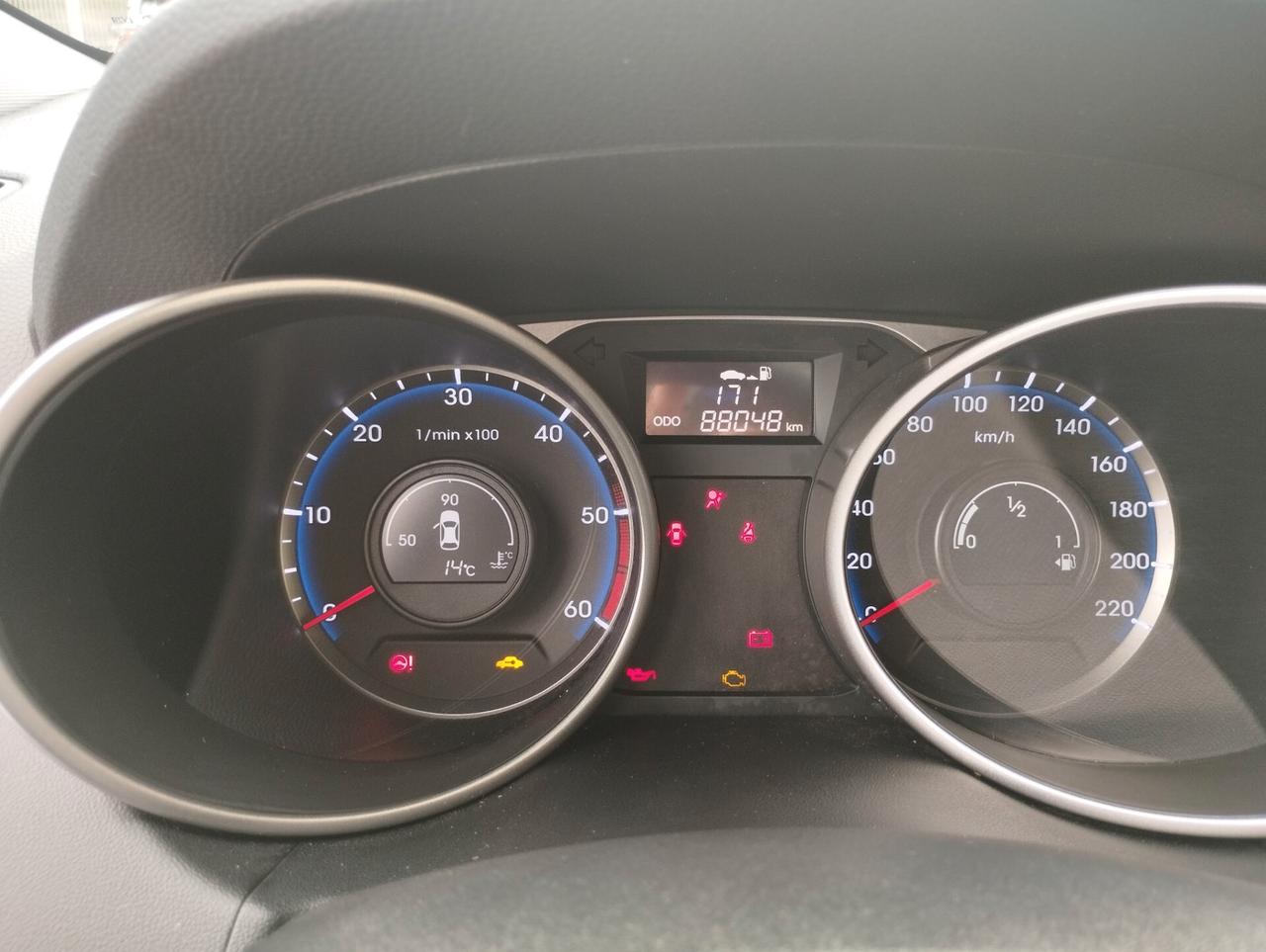 Hyundai iX35 1.7 CRDi 2WD Xpossible