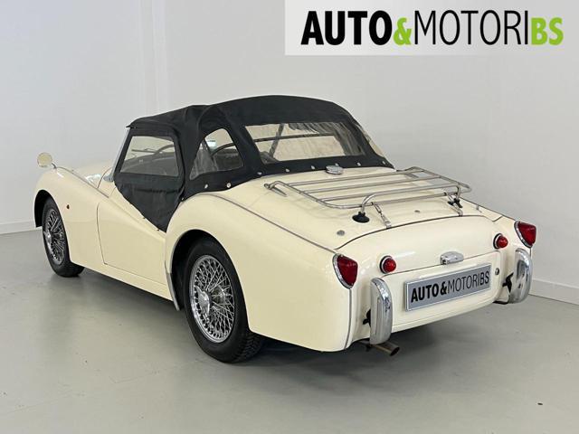 TRIUMPH TR3 Small Mouth *hard top*