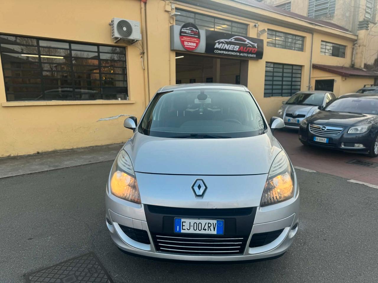 Renault Scenic X-Mod Anno 2011 1.5 Diesel Euro5