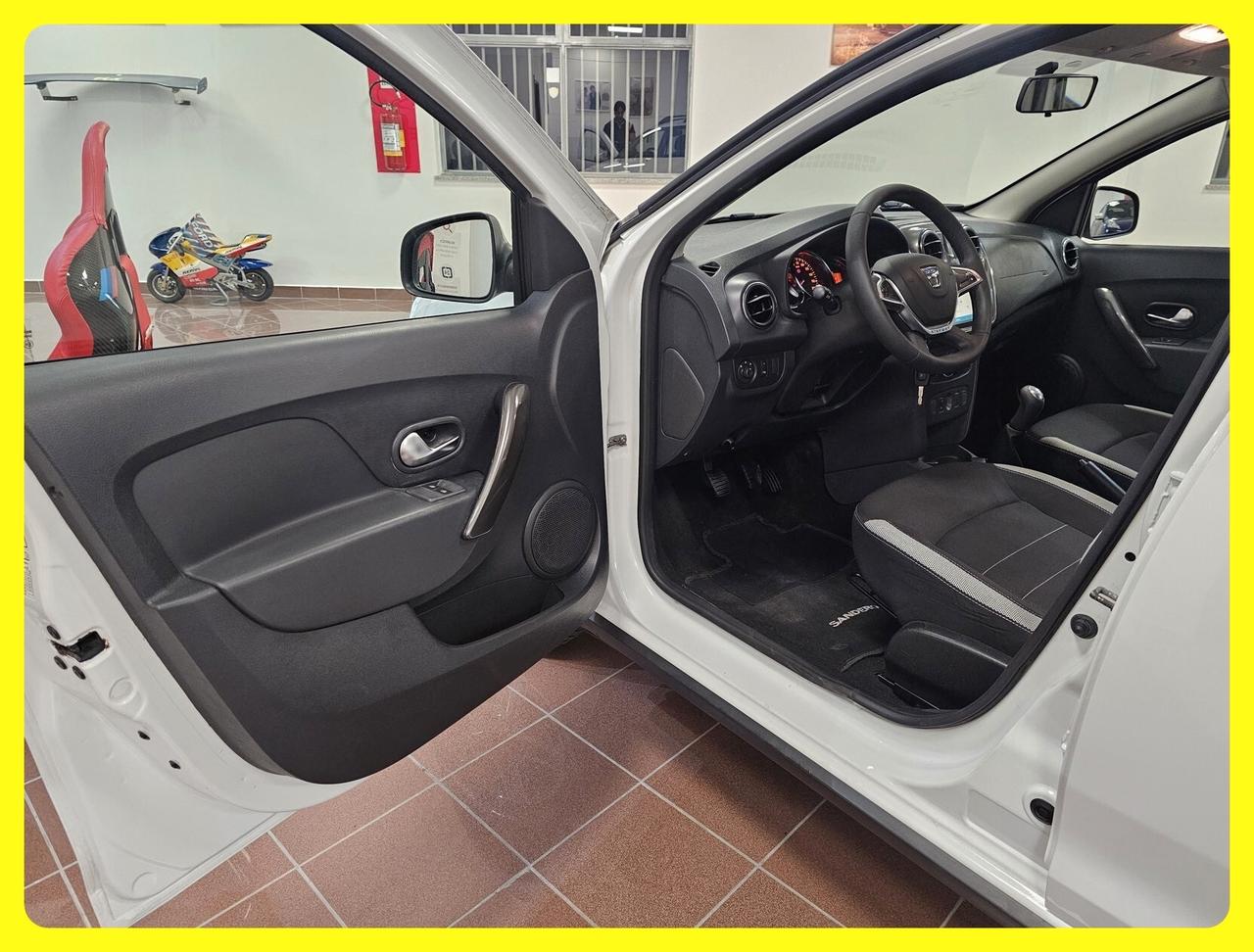 Dacia New Sandero Stepway 1.5 Blue dCi 95 CV Comfort Garantita