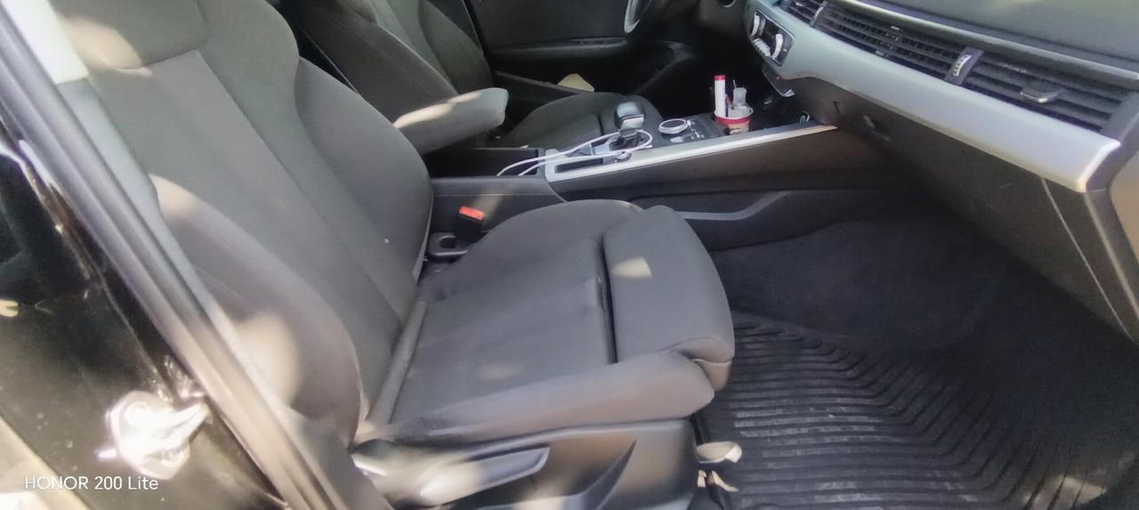Audi A4 30 2.0 tdi Bus Sport 122cv s-troni ProMMo