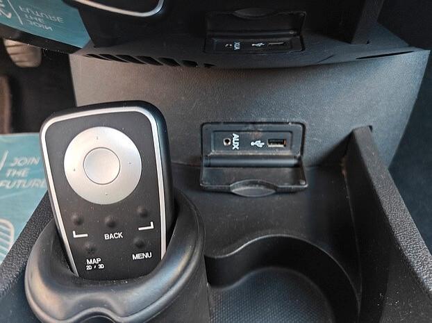 RENAULT Clio 1.5 dCi 5 porte *TETTO APRIBILE*