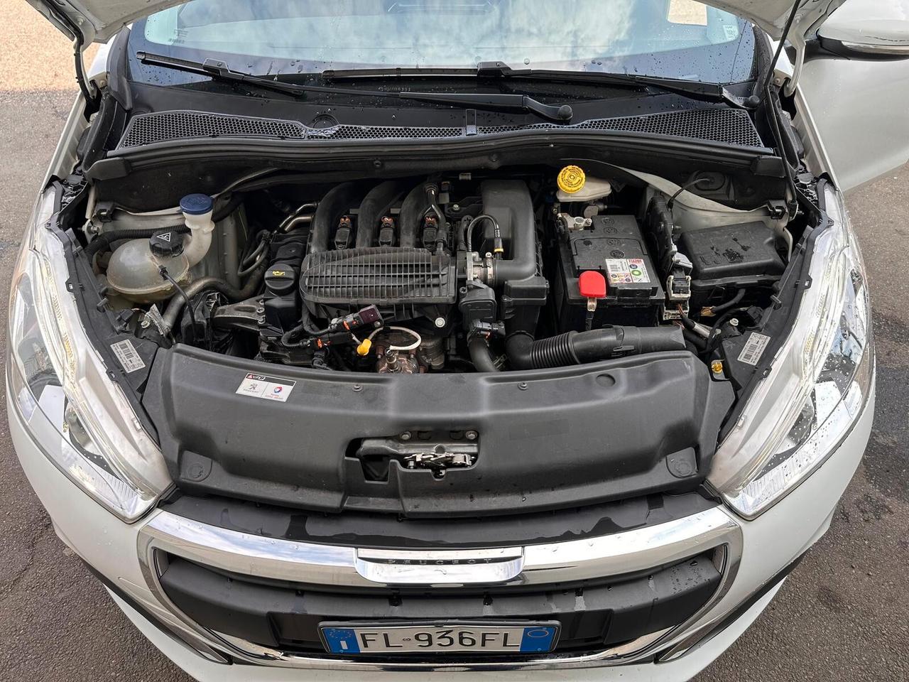 Peugeot 208 PureTech 82cv 5 porte Active