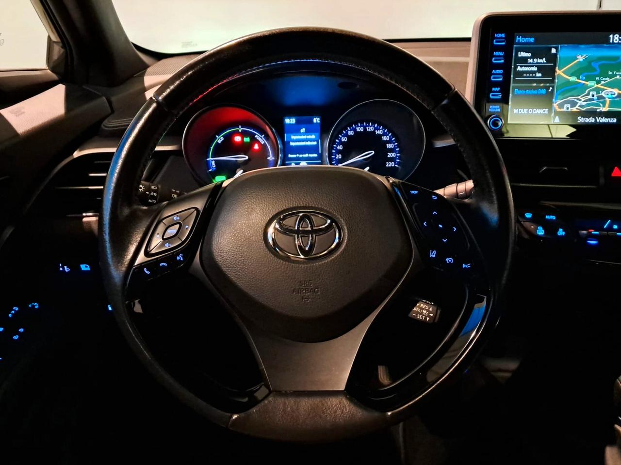 Toyota C-HR 1.8 Hybrid E-CVT Business