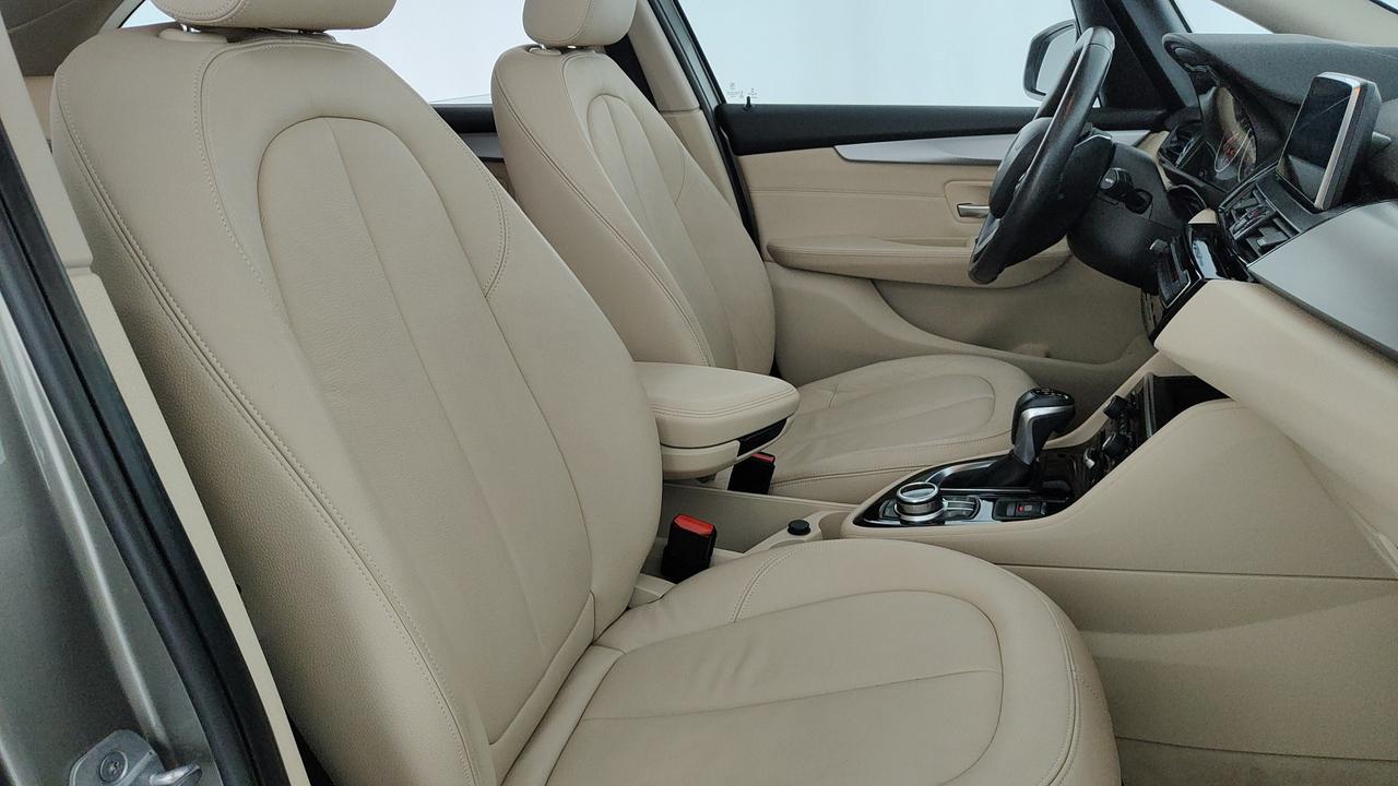 BMW Serie 2 F45 2014 Active Tourer - 220i Active Tourer auto