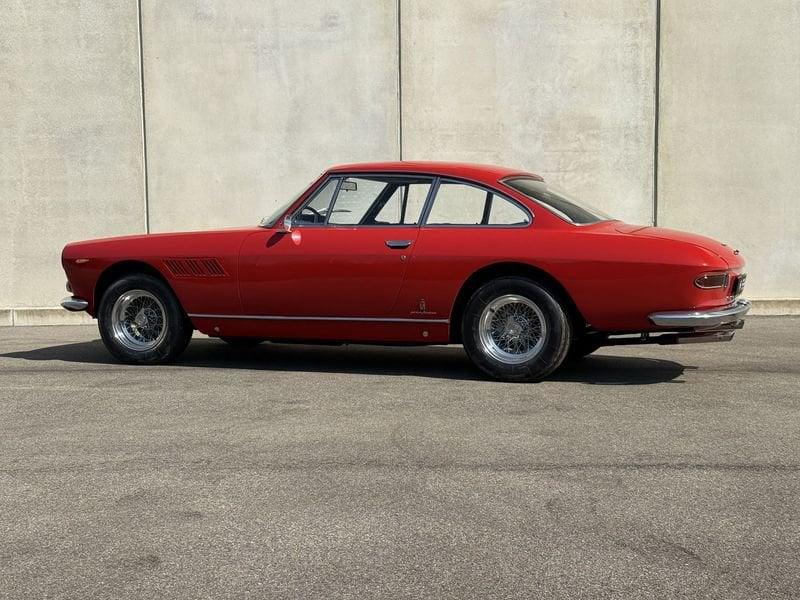 Ferrari 330 GT 2+2 restauro da concorso