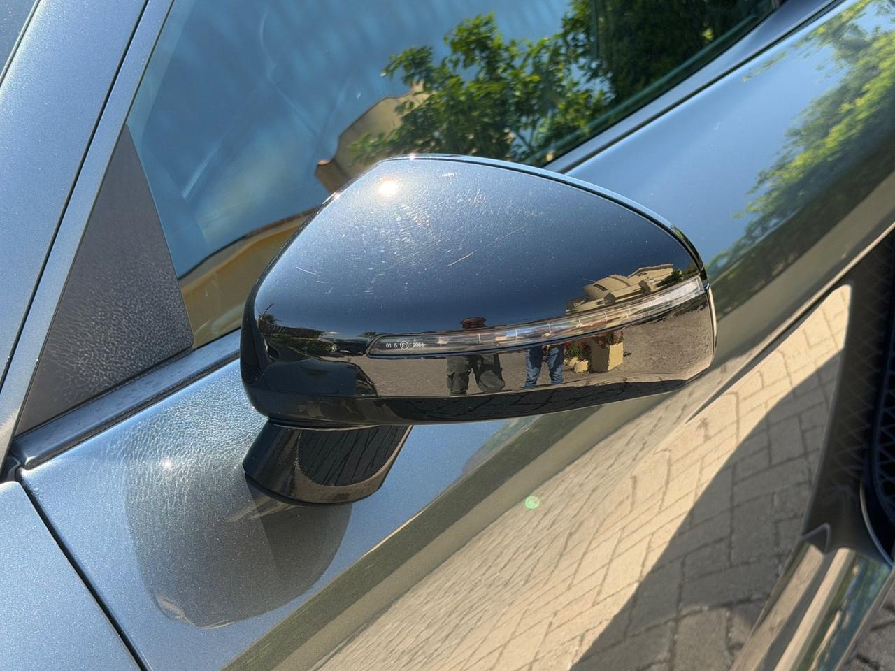 Audi R8 4.2 V8 FSI quattro R tronic