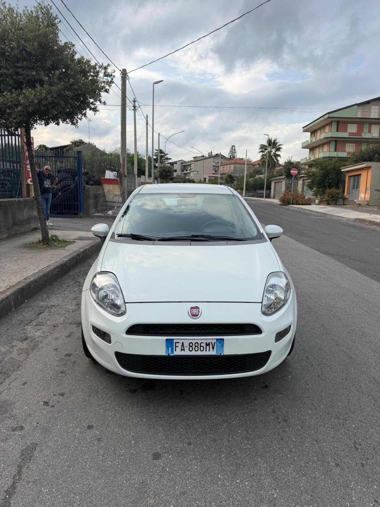 Fiat Punto 1.3 MJT II 75 CV 5 porte Street