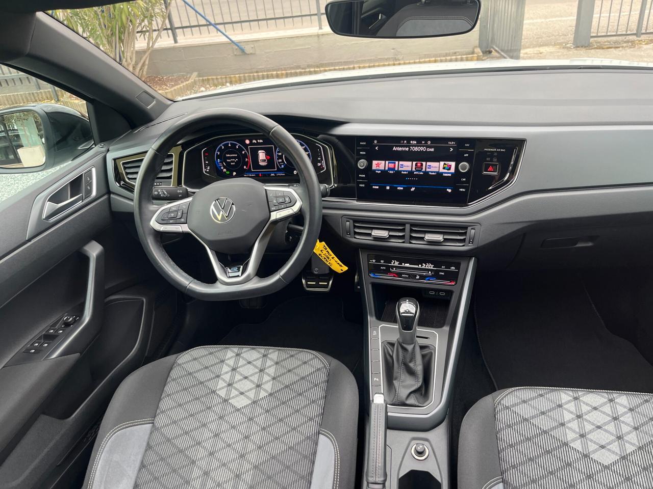 Volkswagen Taigo 1.0 TSI 115 CV DSG R-Line**KM 27635**