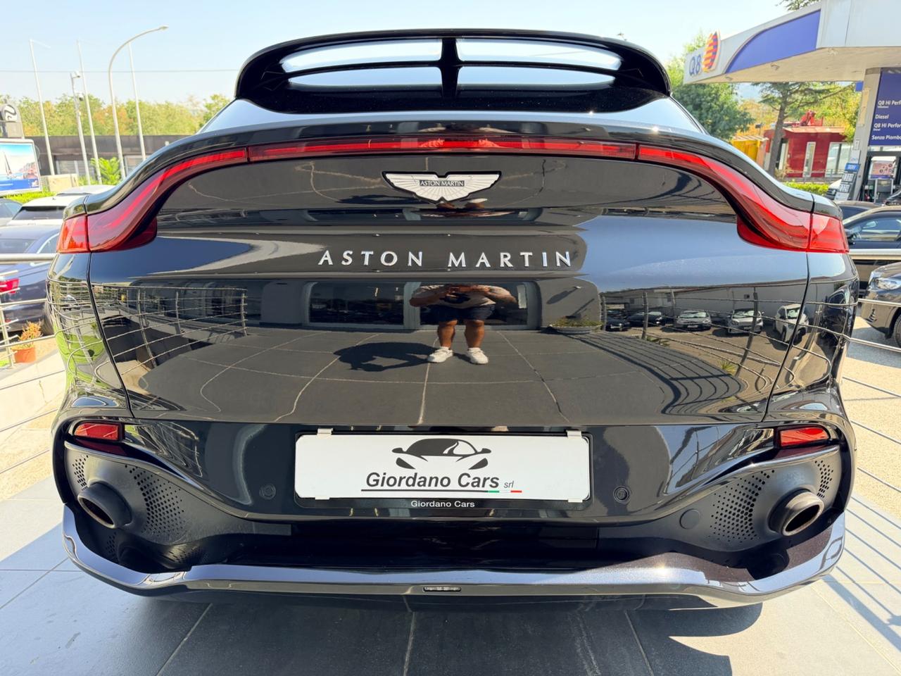Aston Martin DBX in garanzia