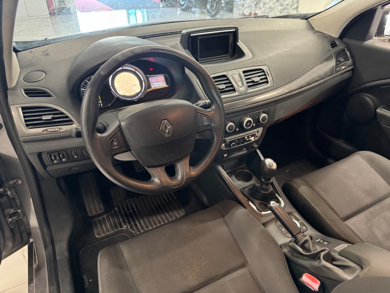 Renault Megane 1.5 Regenered Car NEOPAT.