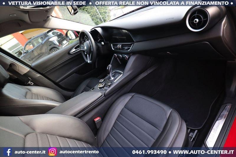 Alfa Romeo Giulia 2.0 Turbo AT8 200CV Super