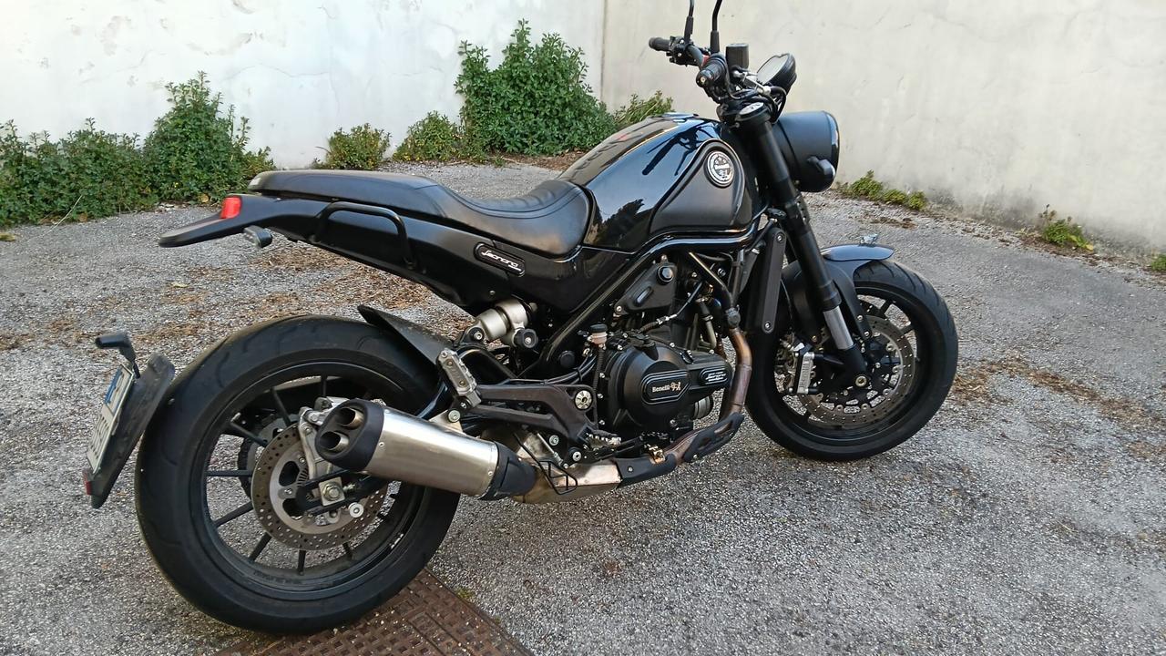 Benelli Leoncino 500