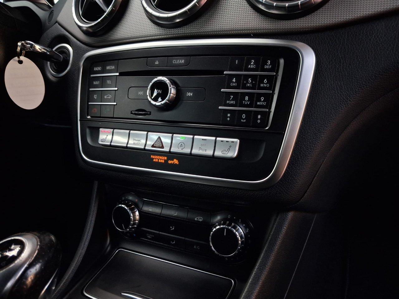Mercedes CLA Shooting Brake 180 Business FL
